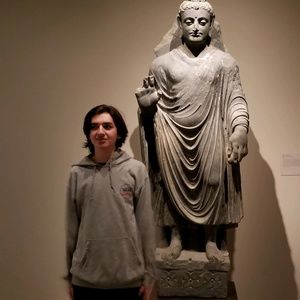 Meet your Posher, Luis